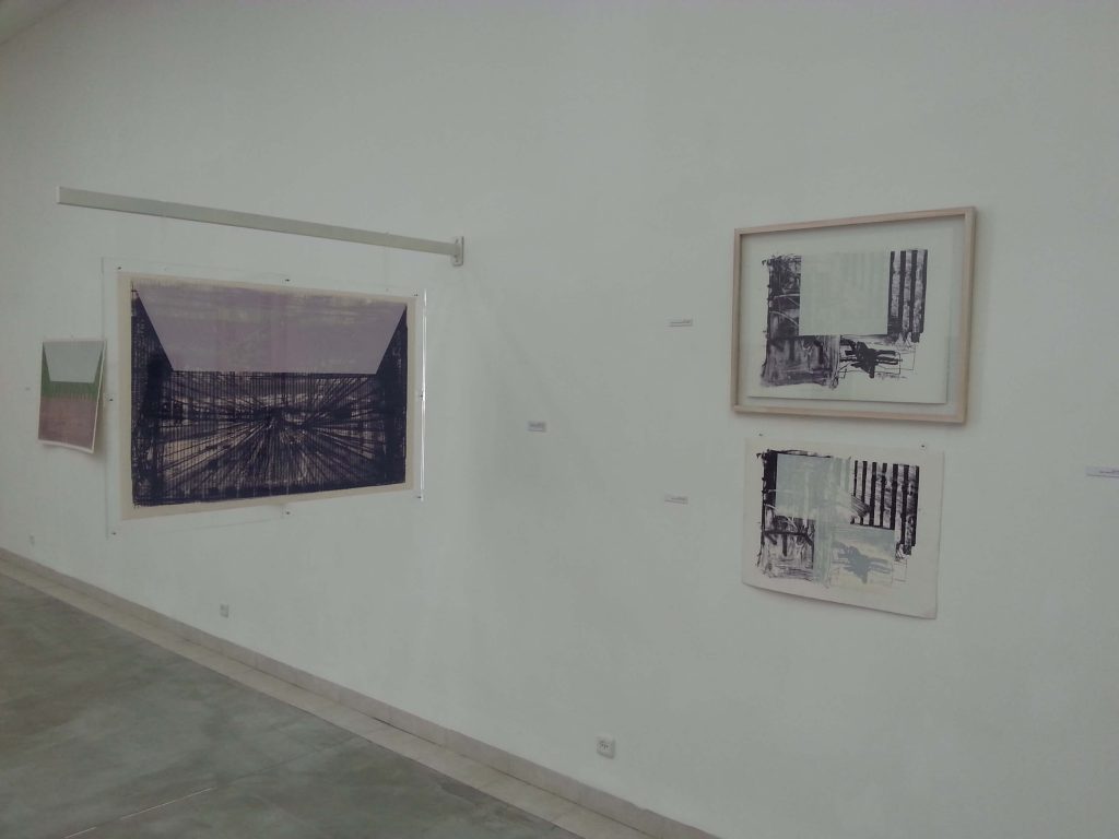 קופפרמן, תל אביב, 1984 - עשרה קבין של צבע - חלל התערוכה